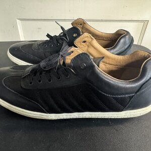 Piloti Mens shoes size 14